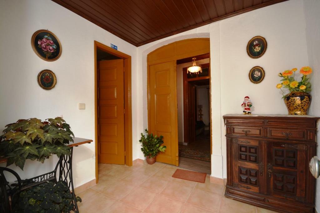 Casa Ferreira Hotel Gois Exterior photo
